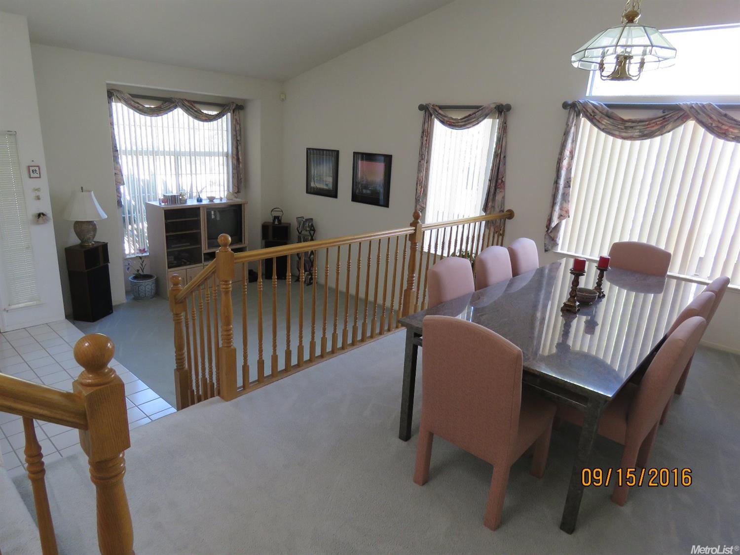 4104 Laurel Point Pl, Antelope, CA 95843 photo 2