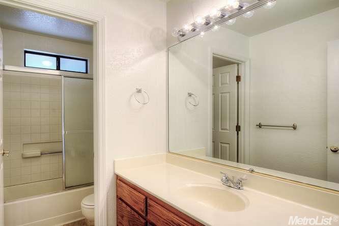 2830 San Rocco Dr, Tracy, CA 95376 photo 13