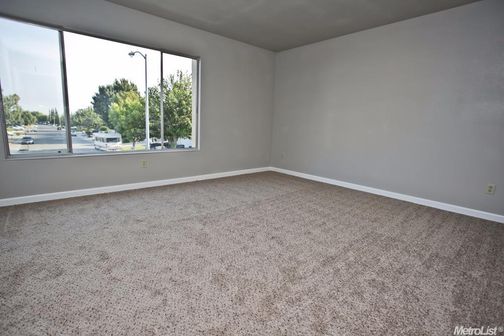 1350 Mcdermott Ct, Tracy, CA 95376 photo 6