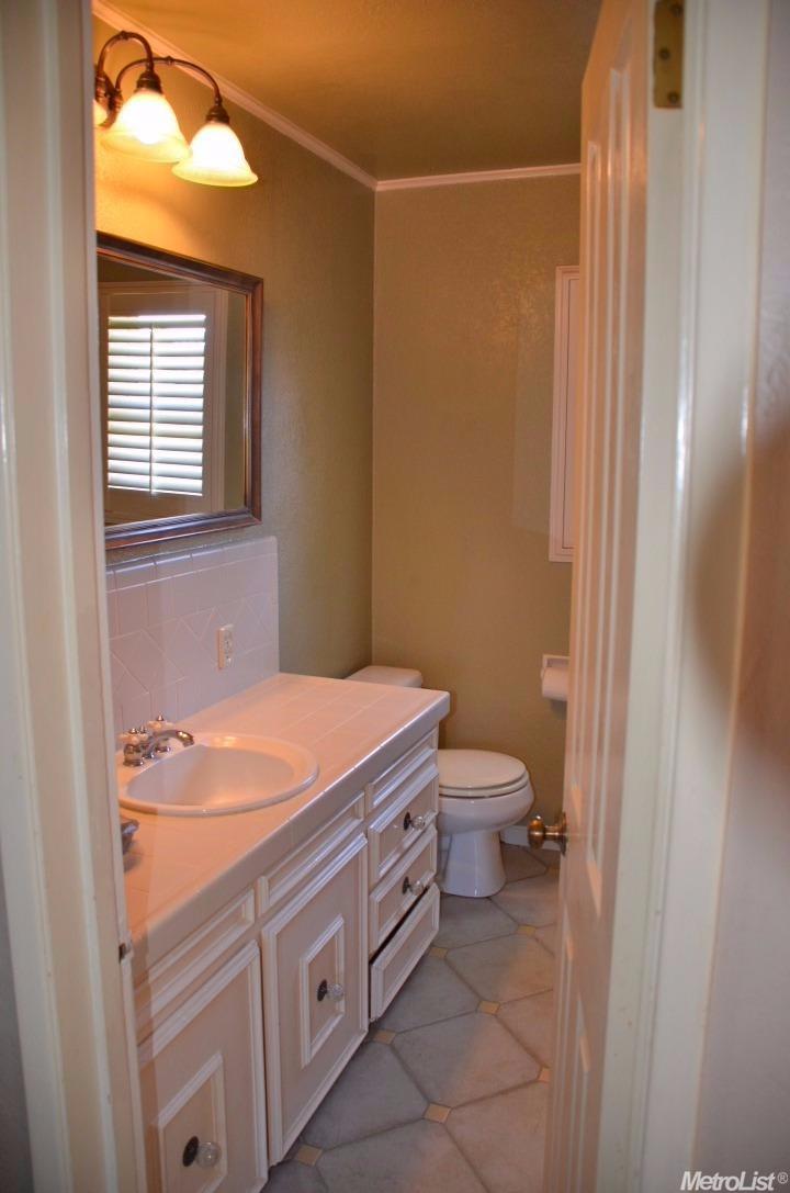 911 Elliot Pl, Lodi, CA 95240 photo 15