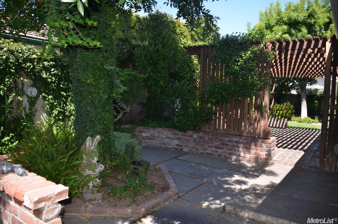 911 Elliot Pl, Lodi, CA 95240 photo 17