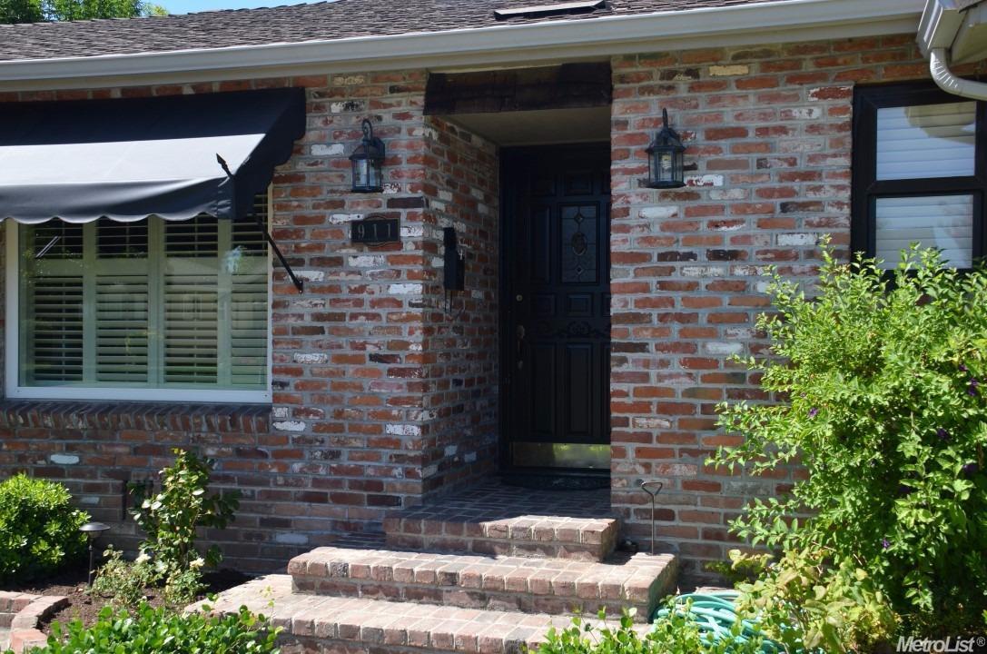 911 Elliot Pl, Lodi, CA 95240 photo 1