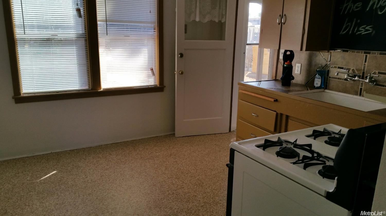 2032 Glendale Ave, Modesto, CA 95354 photo 8