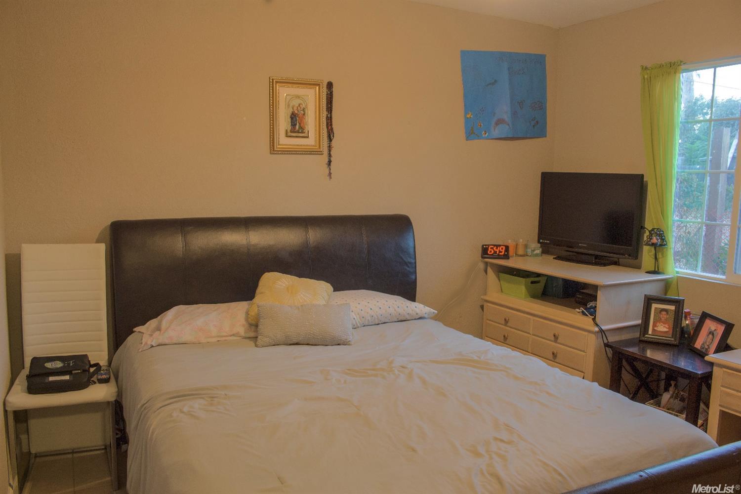 1007 Santa Fe, Modesto, CA 95351 photo 6