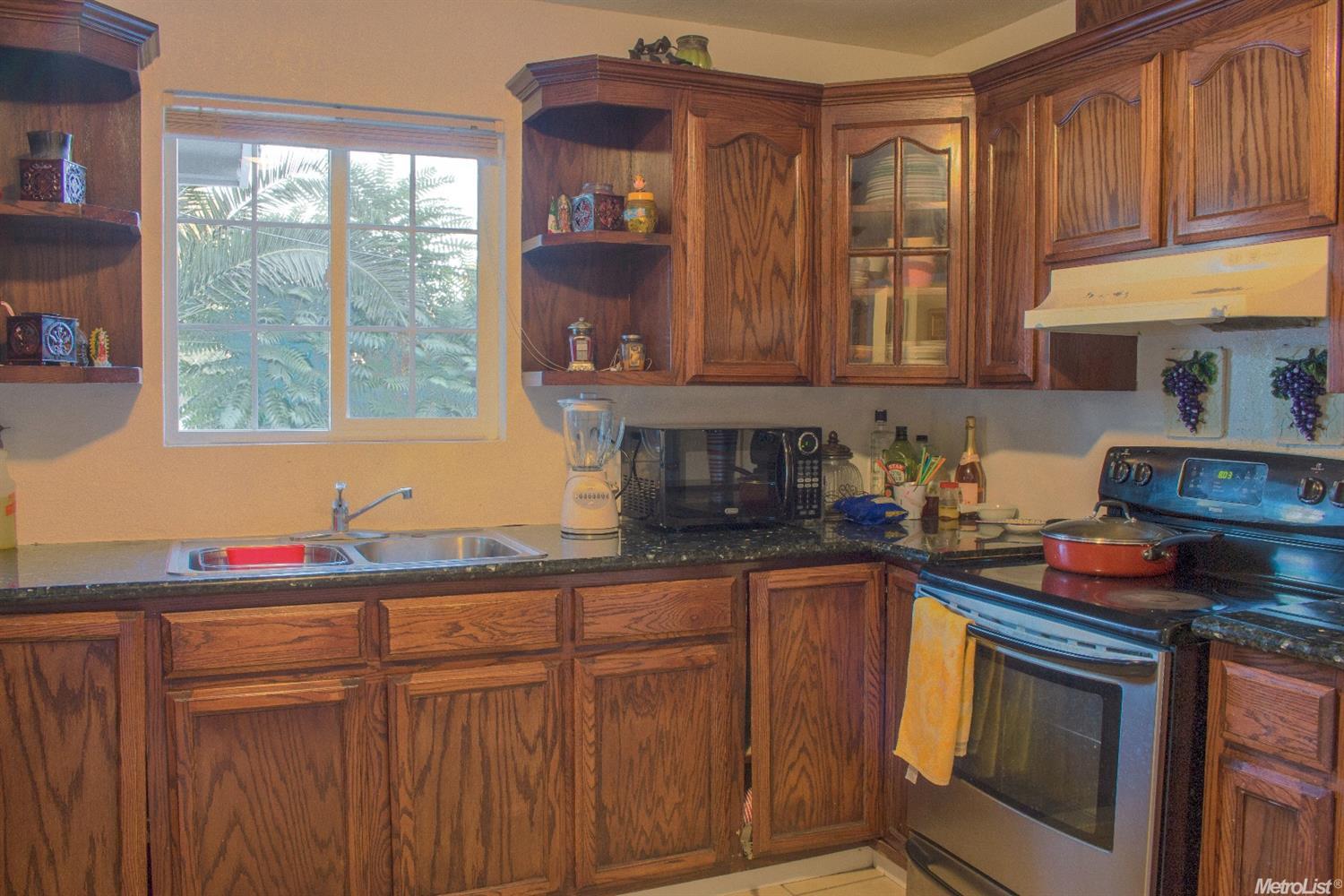 1007 Santa Fe, Modesto, CA 95351 photo 3