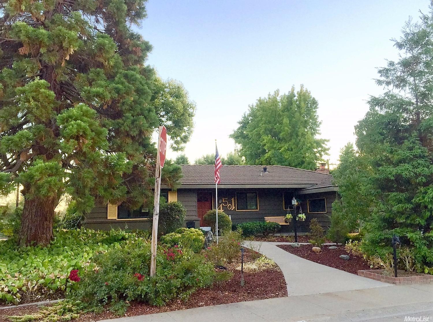 4501 Charleston Dr, Carmichael, CA 95608 photo 1