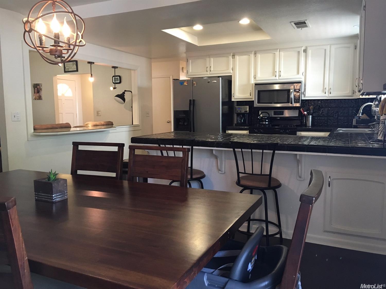 225 S Melody Ln, Merced, CA 95340 photo 9