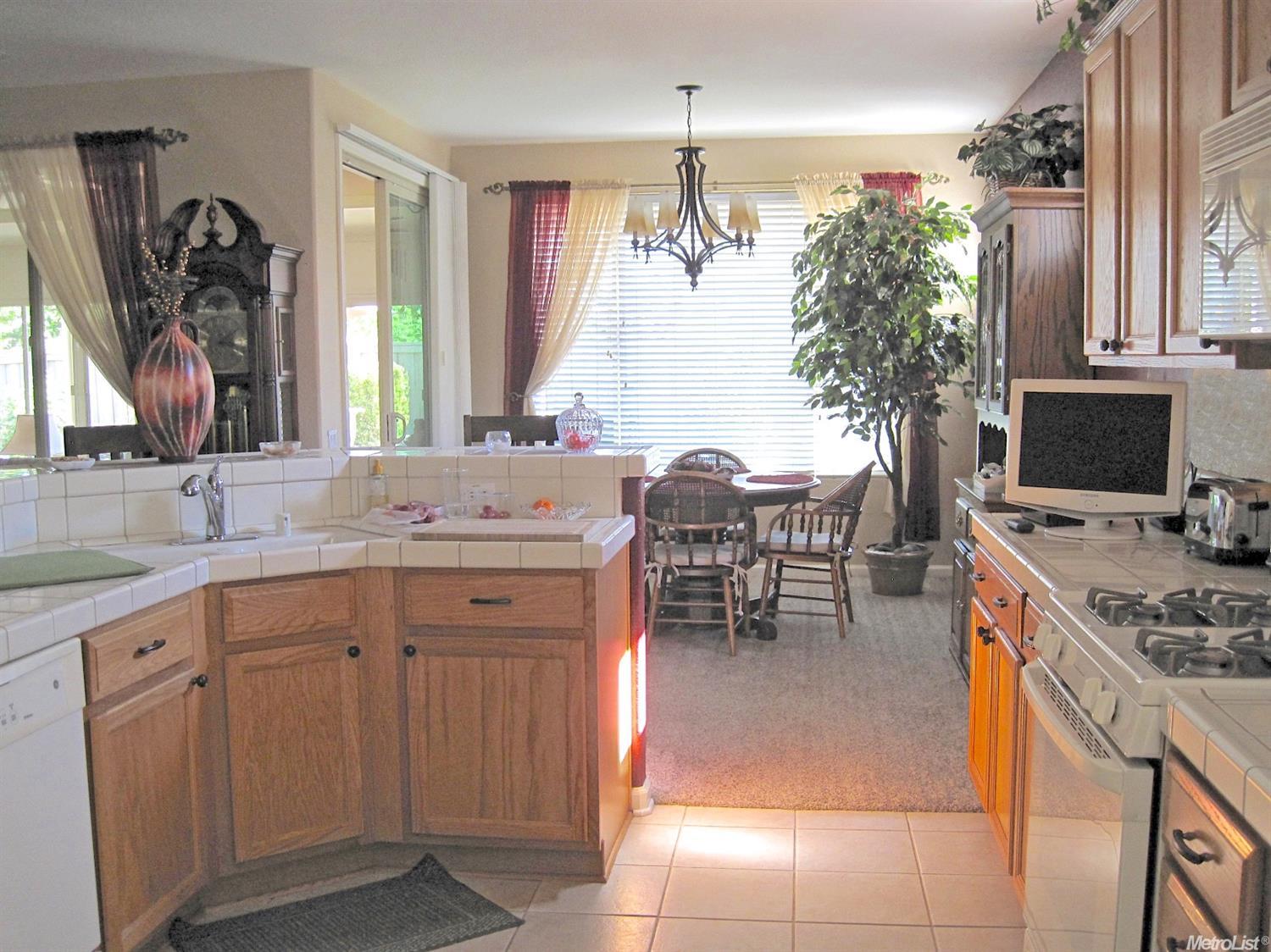 285 Lariat Loop, Lincoln, CA 95648 photo 8