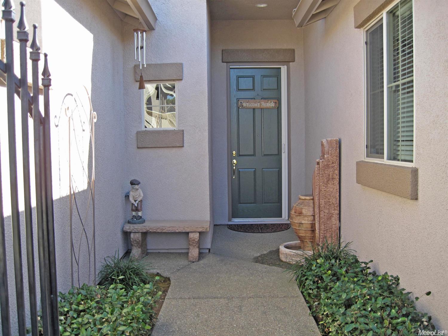 285 Lariat Loop, Lincoln, CA 95648 photo 3
