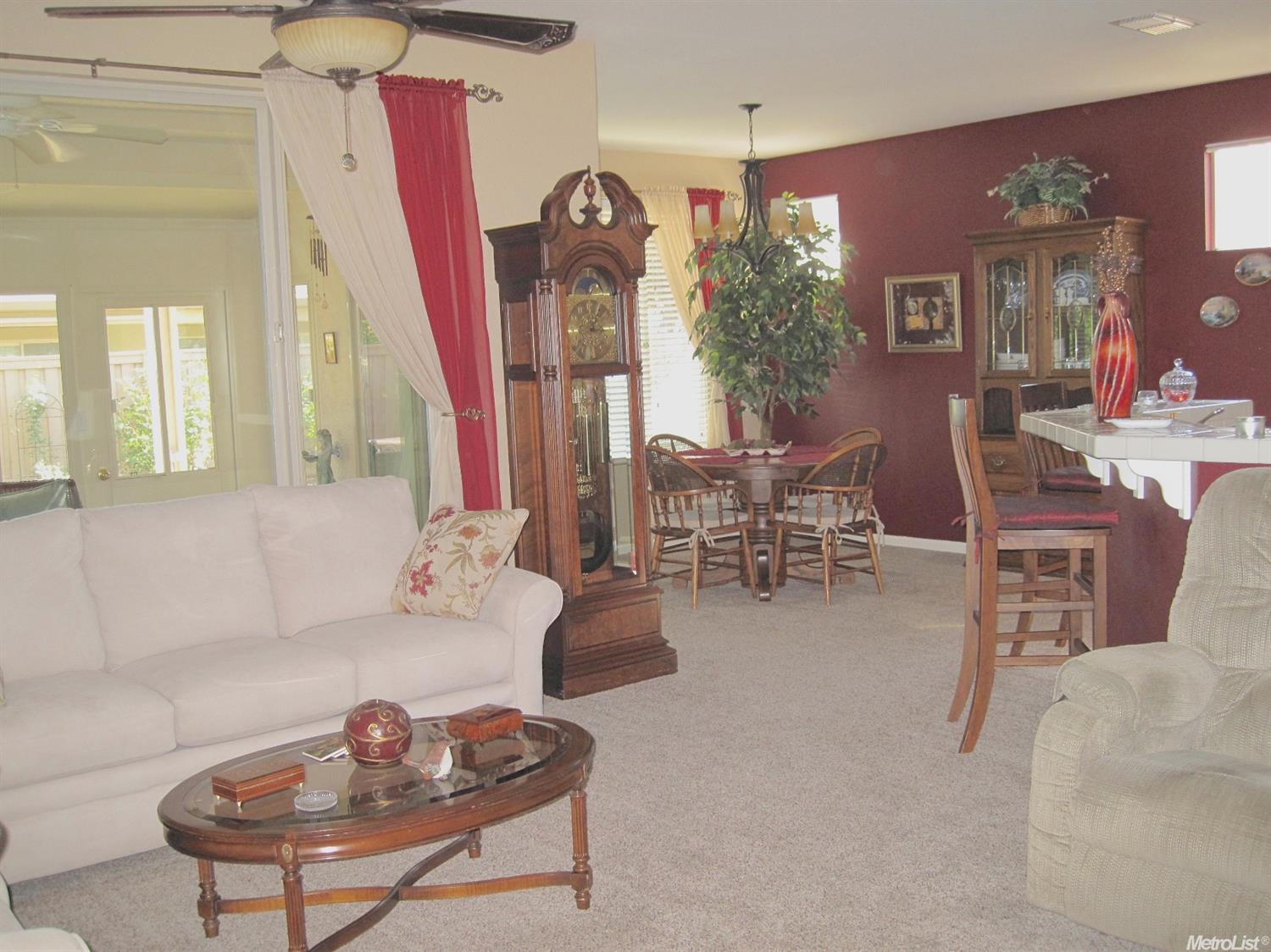 285 Lariat Loop, Lincoln, CA 95648 photo 4