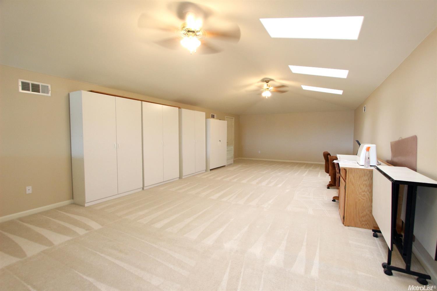 1129 Augusta Pointe Ct, Ripon, CA 95366 photo 8