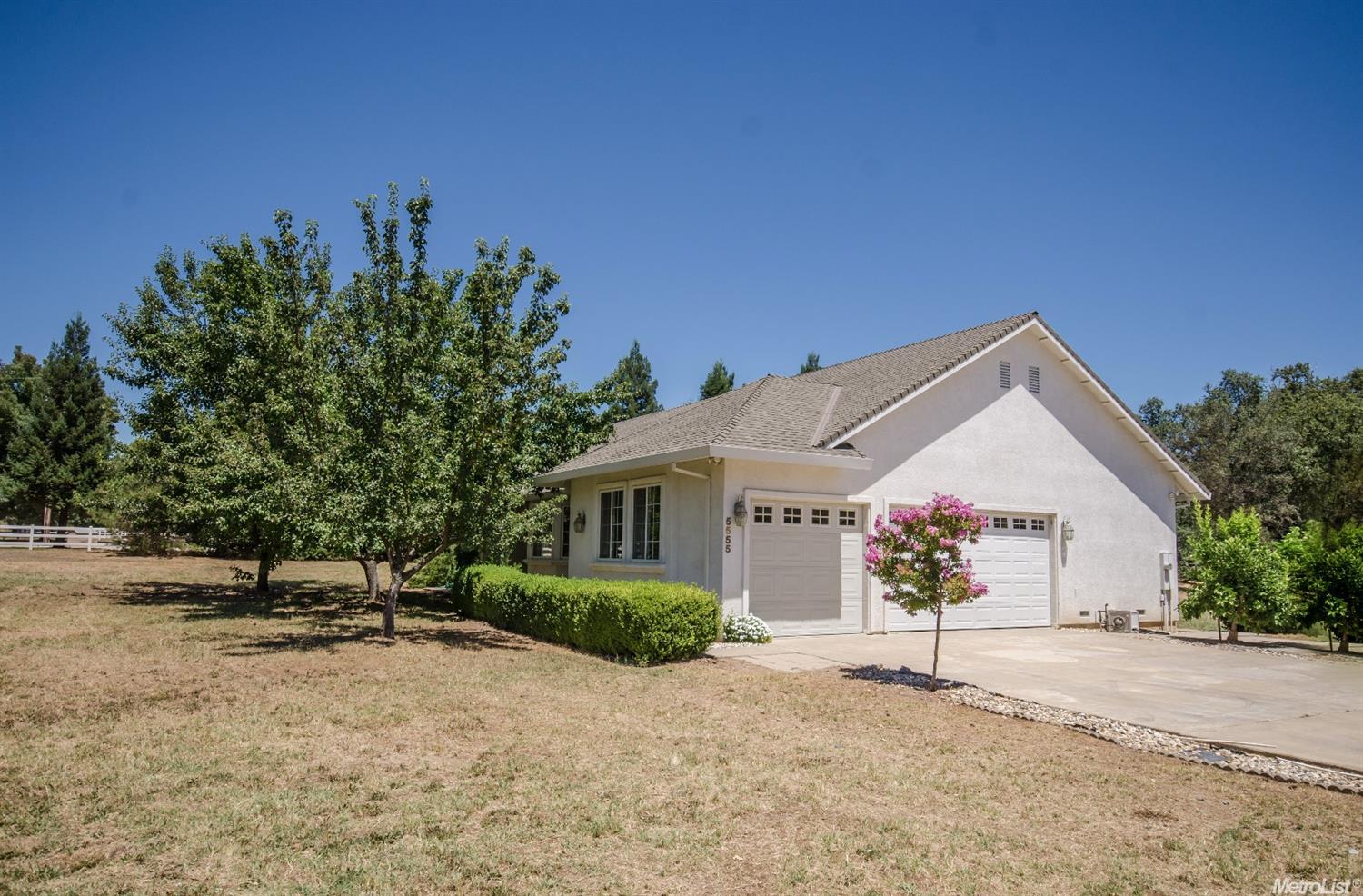 5555 Sandy Rd, Loomis, CA 95650 photo 2