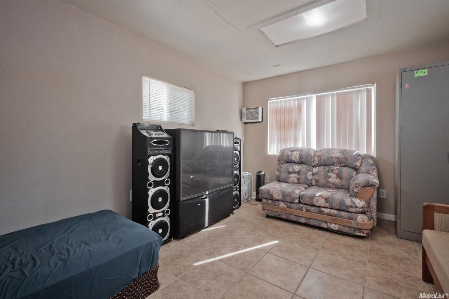 640 Benson Ave, Modesto, CA 95354 photo 18