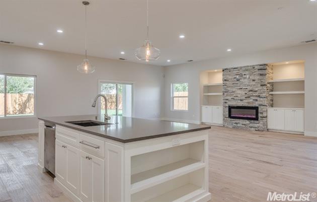 5029 Engle Rd, Carmichael, CA 95608 photo 14