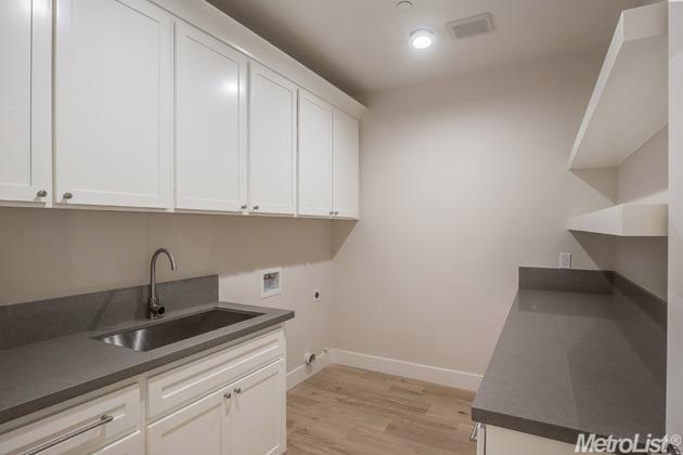 5029 Engle Rd, Carmichael, CA 95608 photo 22
