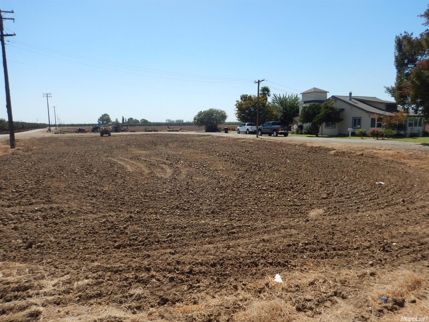 5219 E Childs Ave, Merced, CA 95341 photo 2