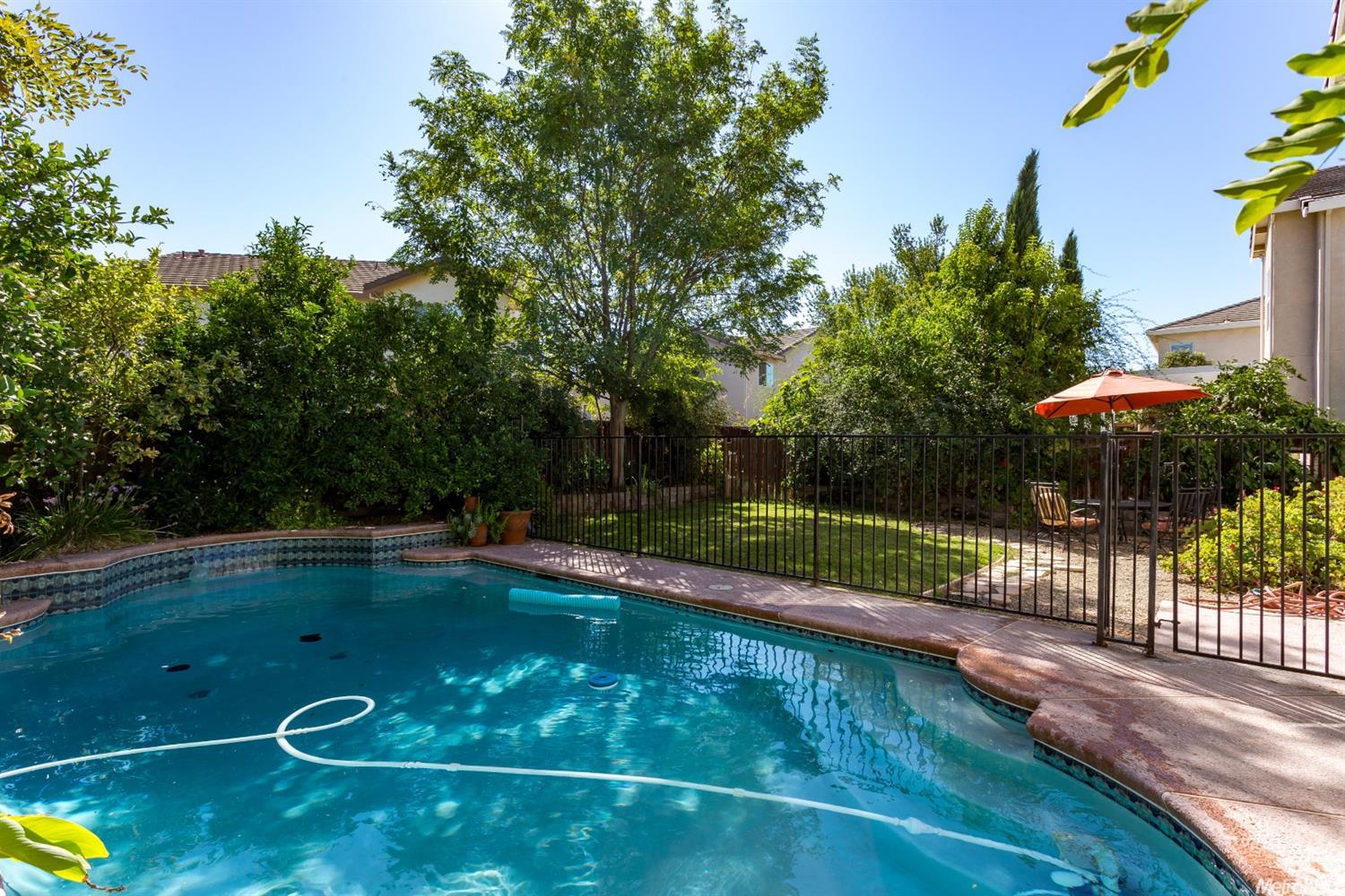 1188 Michael Dr, Tracy, CA 95377 photo 5