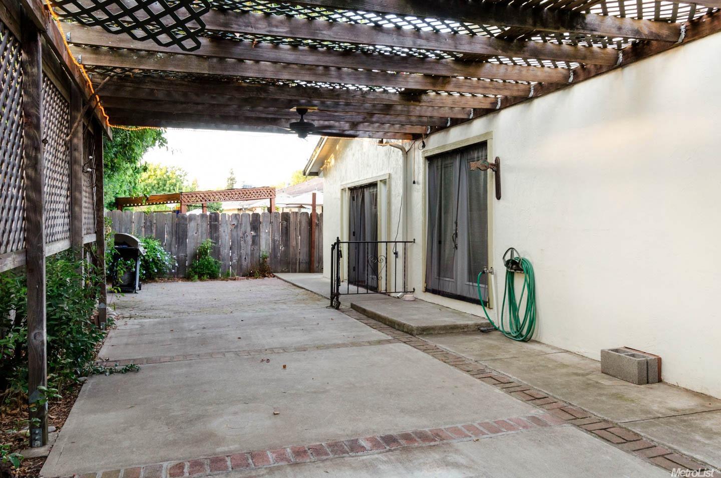 647 El Capitan, Lodi, CA 95242 photo 18