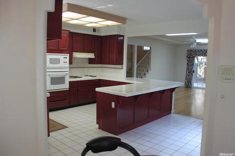 3001 Goshawk St, Davis, CA 95616 photo 3