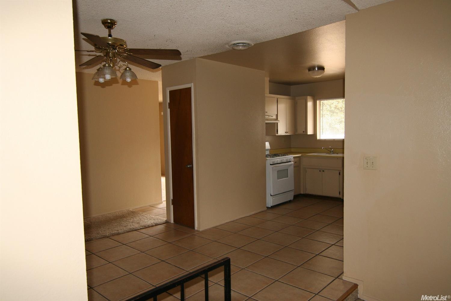 1512 Galvez Ave, Modesto, CA 95355 photo 5