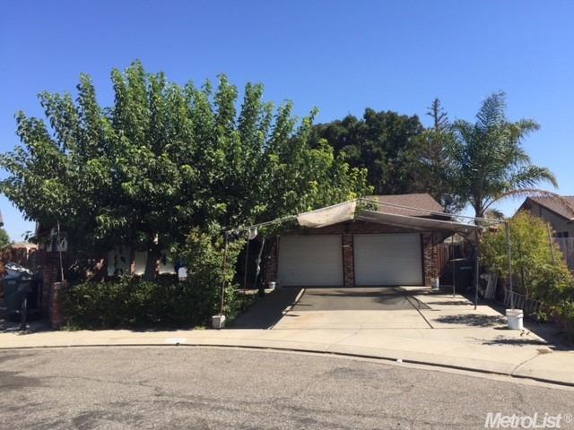 1934 Robin Dr, Ceres, CA 95307 photo 1