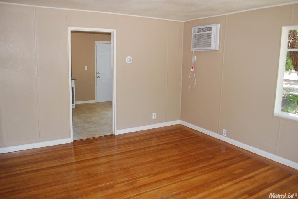 418 Bartch, Patterson, CA 95363 photo 16