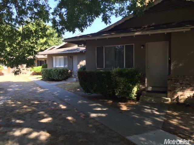 1705 Carver Ct, Modesto, CA 95350 photo 3