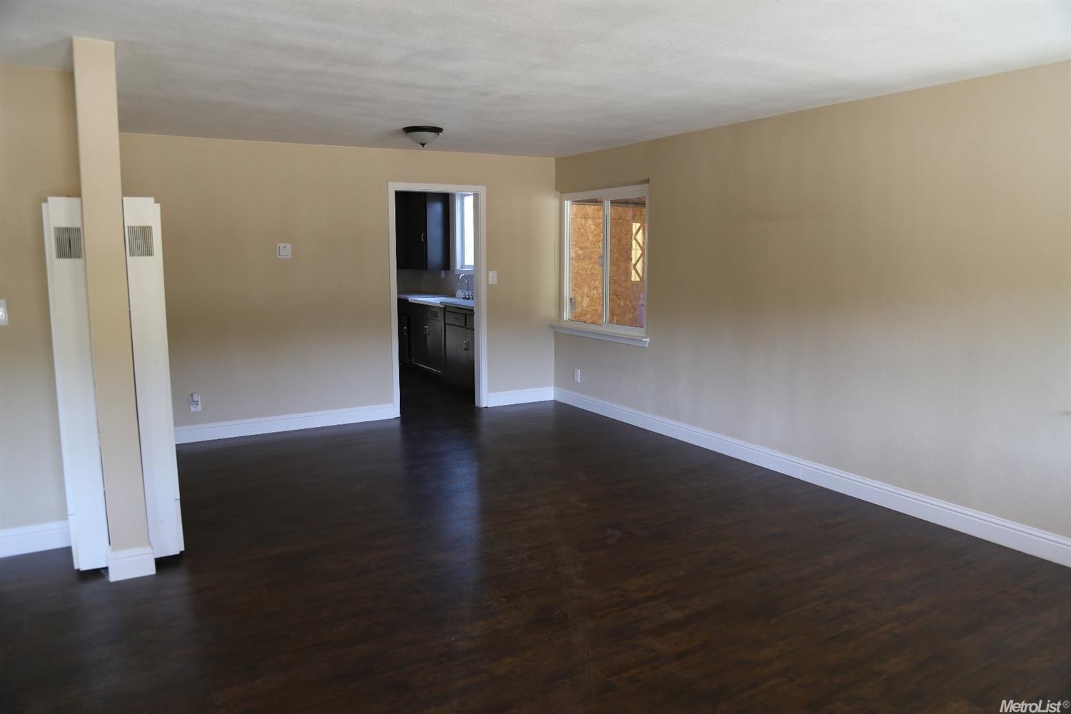4464 S Carpenter Rd, Modesto, CA 95358 photo 3