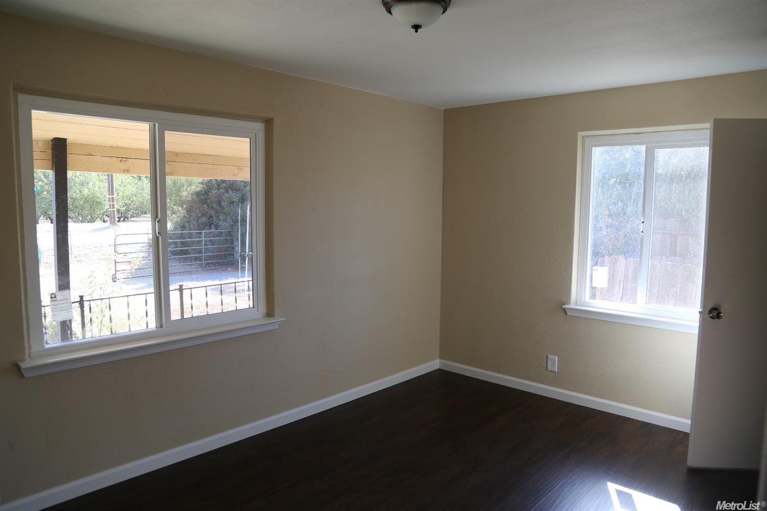 4464 S Carpenter Rd, Modesto, CA 95358 photo 6