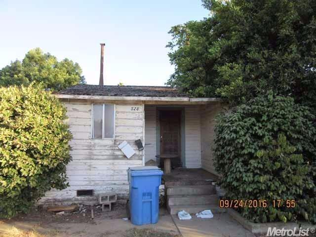528 Wolfe Ave, Turlock, CA 95380 photo 2