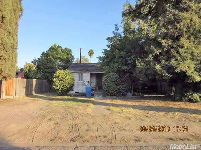 528 Wolfe Ave, Turlock, CA 95380 photo 1