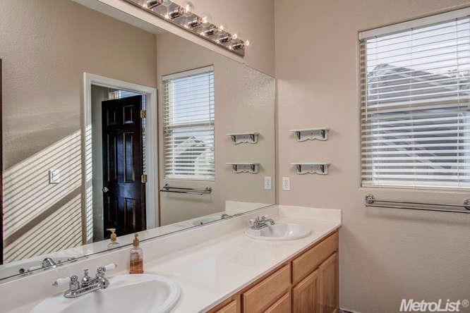 302 Osbourne Ct, Ripon, CA 95366 photo 19