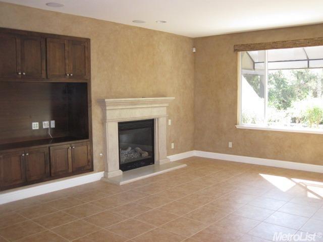 2209 Amber Leaf Ln, Ceres, CA 95307 photo 8