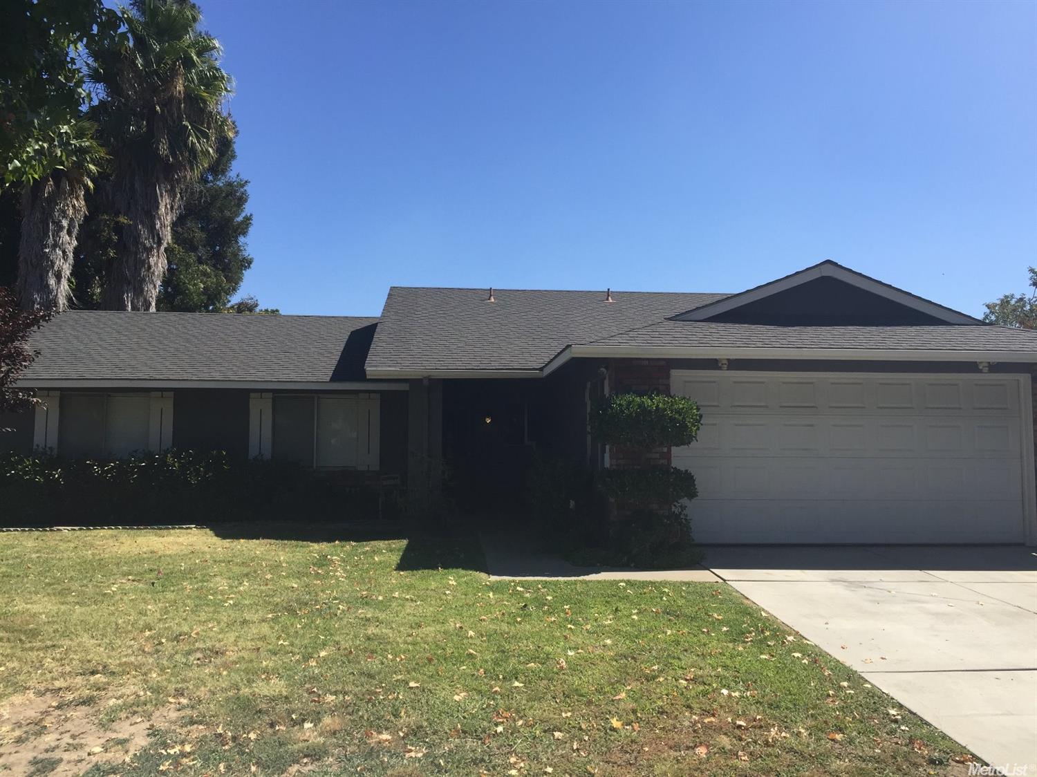 448 Hubert Dr, Modesto, CA 95354 photo 1