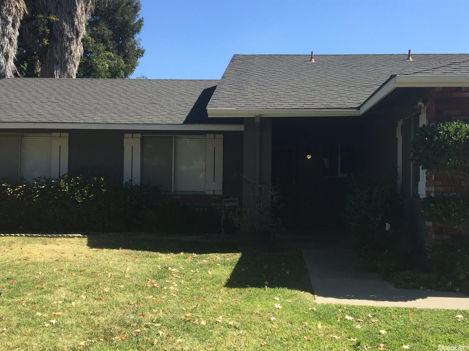 448 Hubert Dr, Modesto, CA 95354 photo 3