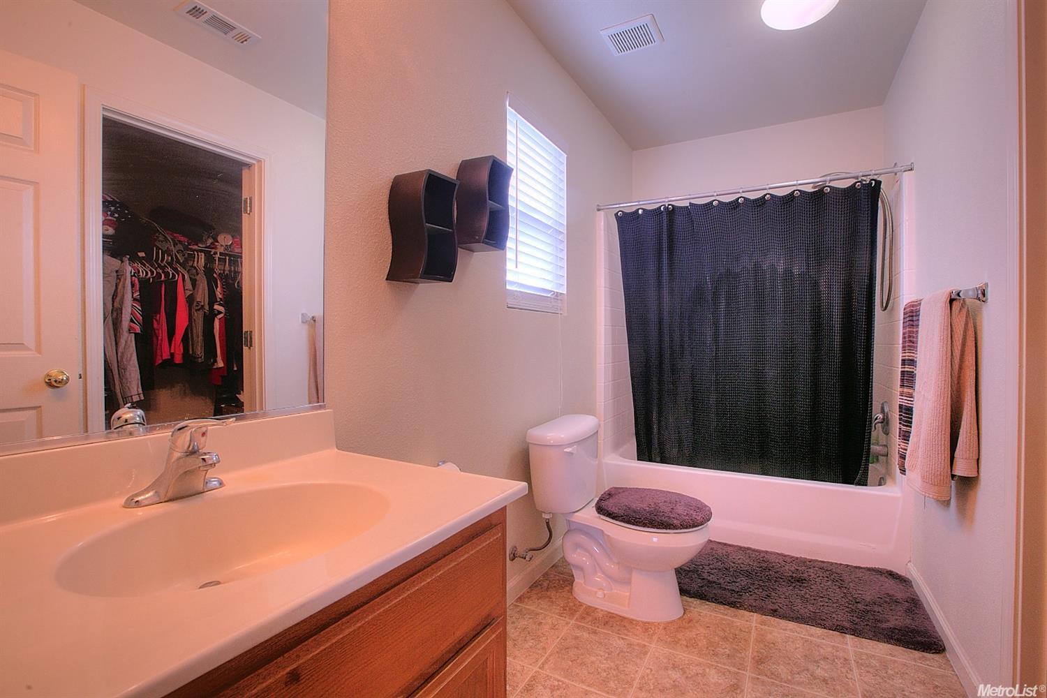 1715 Richard Way, Ceres, CA 95307 photo 17