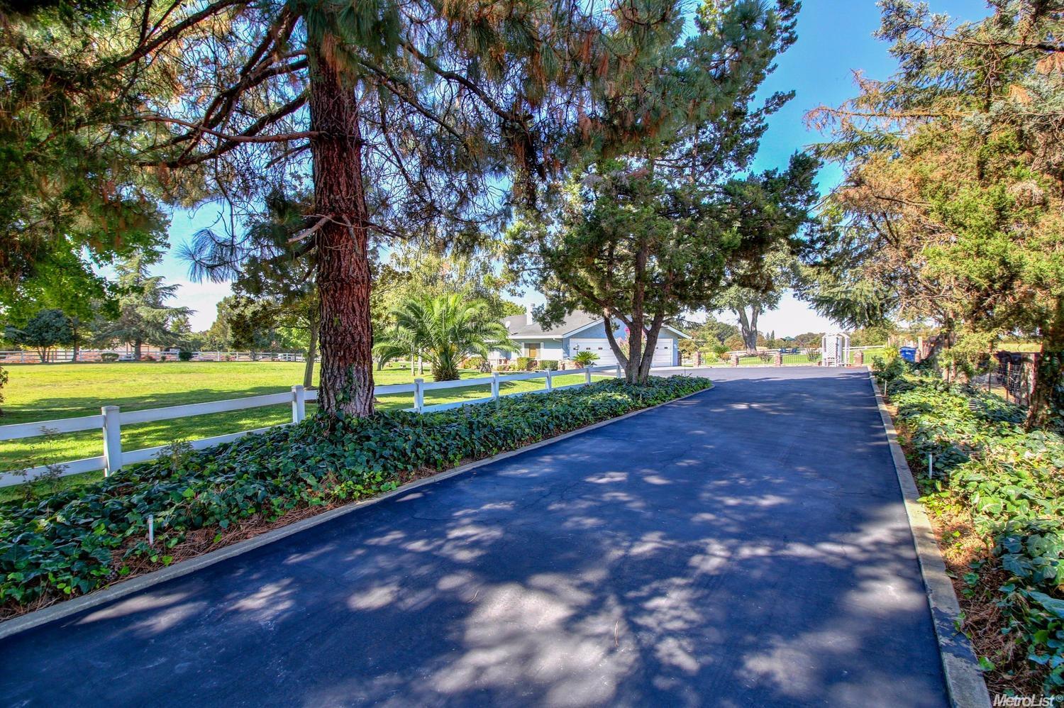 9328 Dillard Rd, Wilton, CA 95693 photo 3
