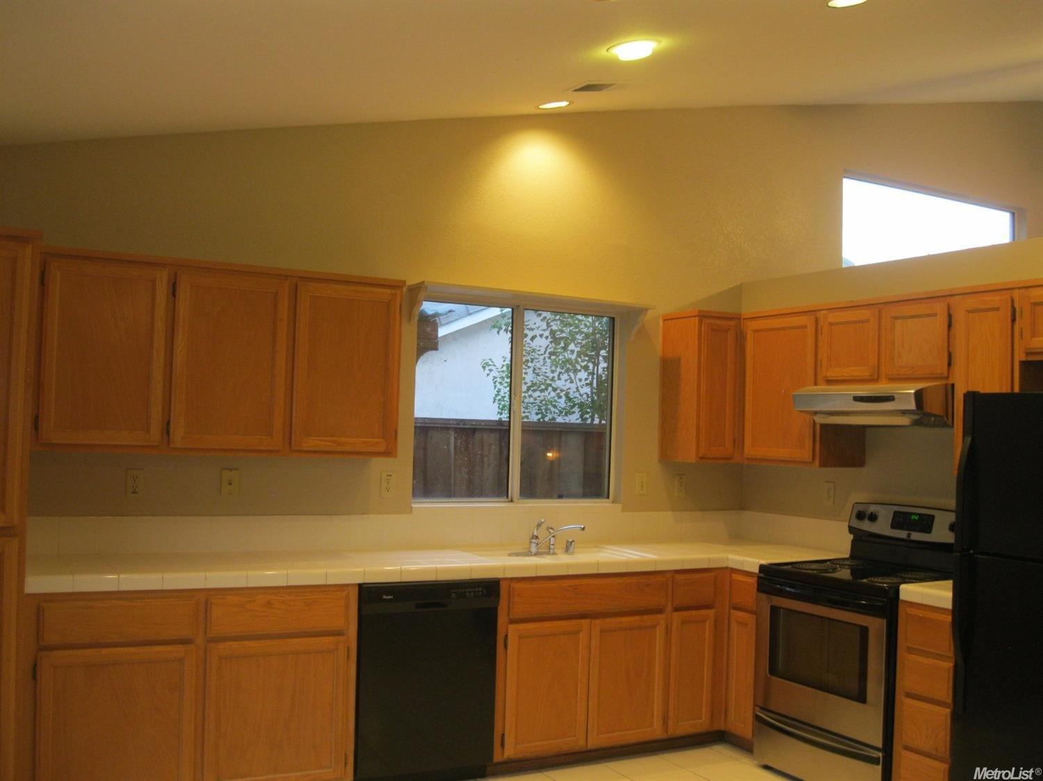 1985 Pheasant Run Ct, Tracy, CA 95376 photo 4