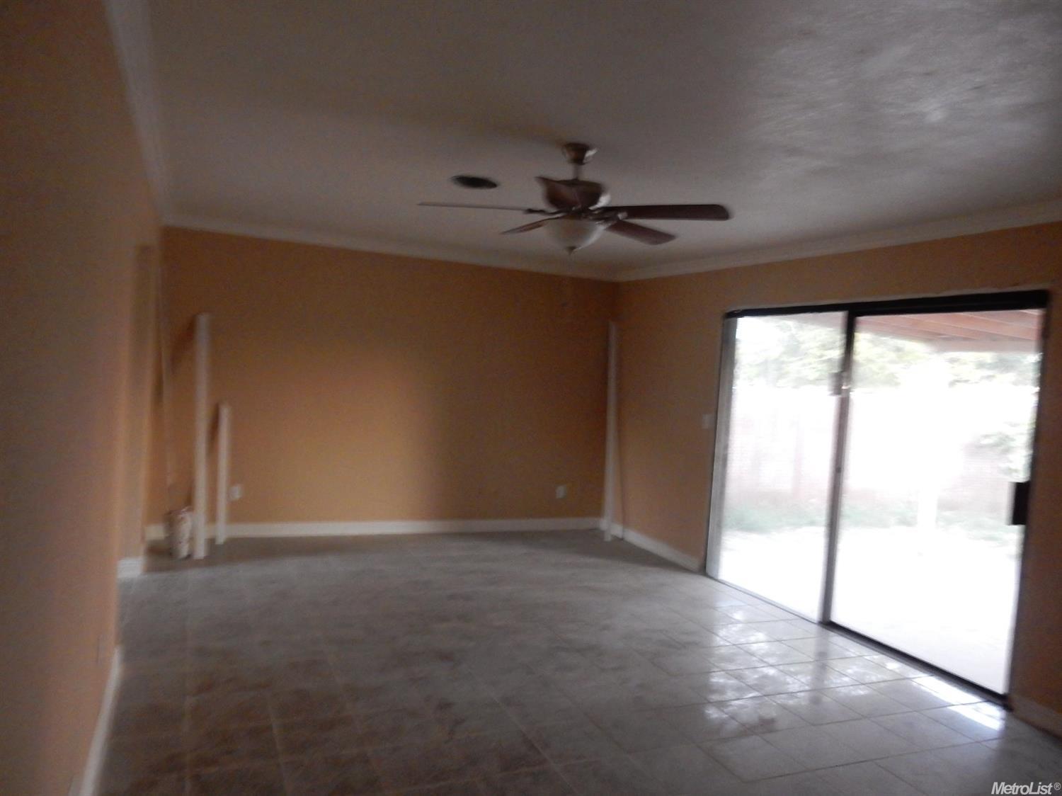 1024 Muriel Ave, Modesto, CA 95351 photo 7