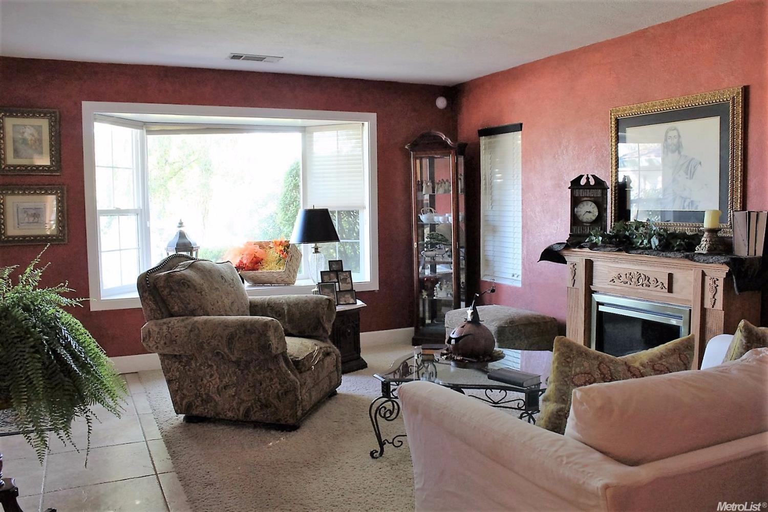 1549 W Vine St, Lodi, CA 95242 photo 12