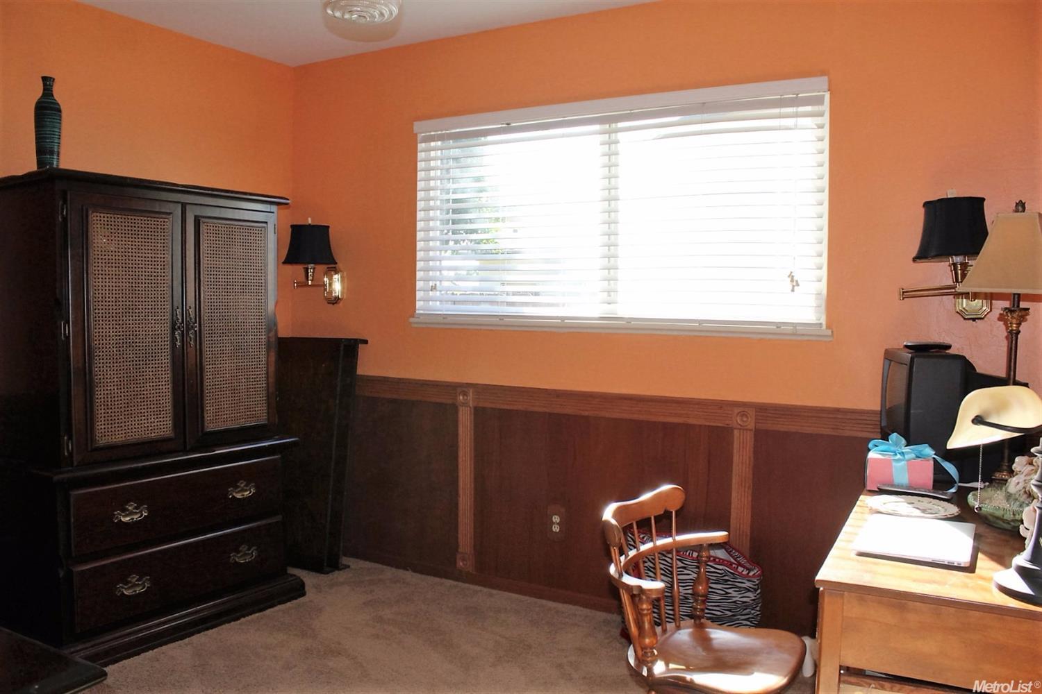 1549 W Vine St, Lodi, CA 95242 photo 19