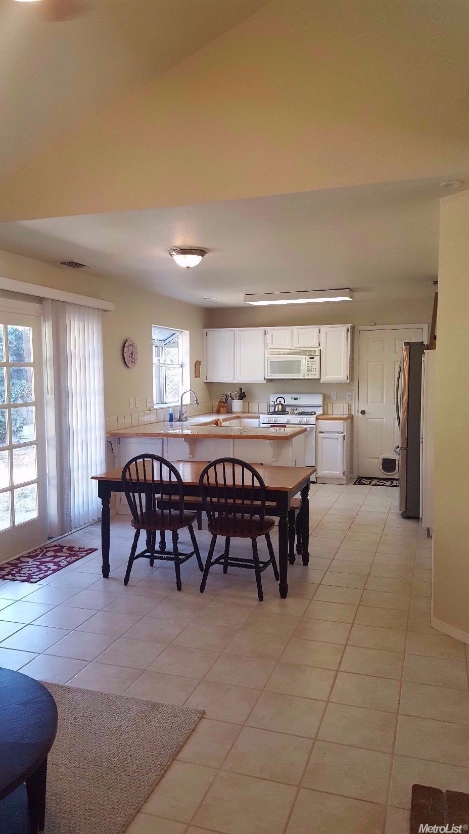 2108 Cobblestone Mnr, Modesto, CA 95355 photo 11