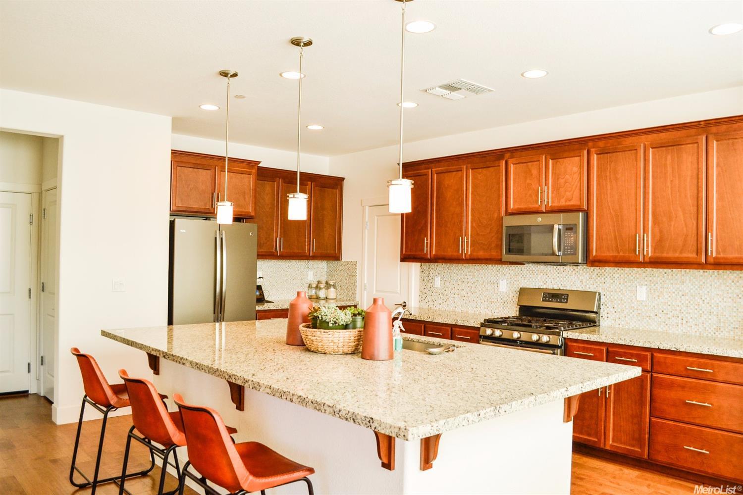 18261 Millbrook Ave, Lathrop, CA 95330 photo 9