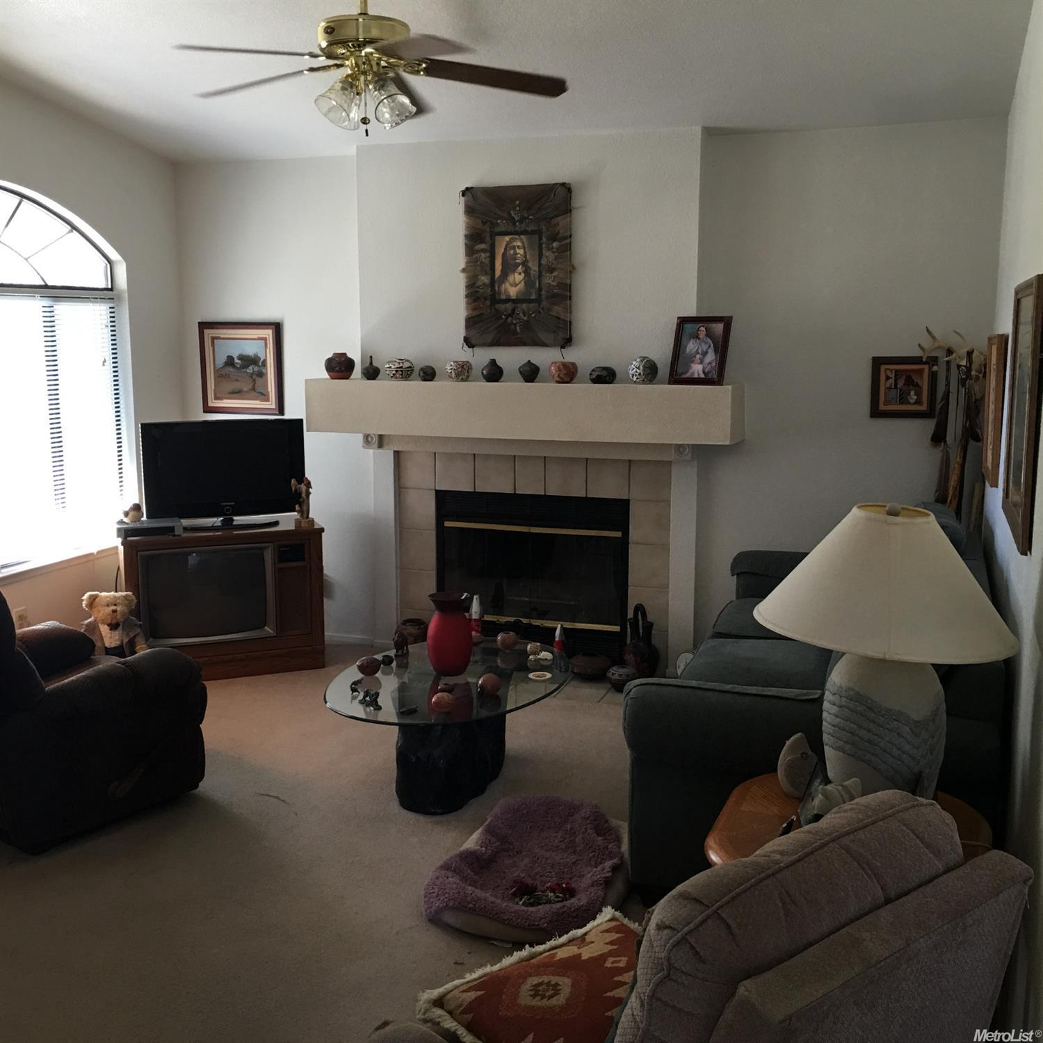 3149 Greycrest Ct, Antelope, CA 95843 photo 2