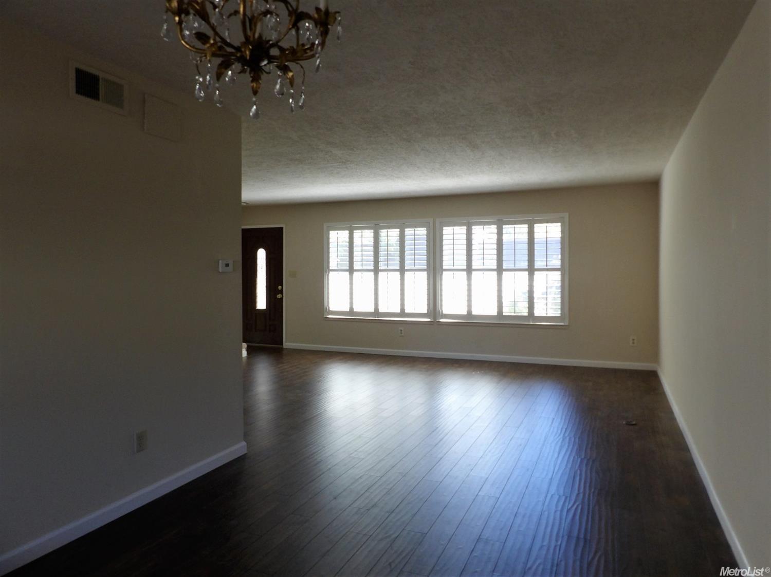 6143 Via Casitas, Carmichael, CA 95608 photo 4