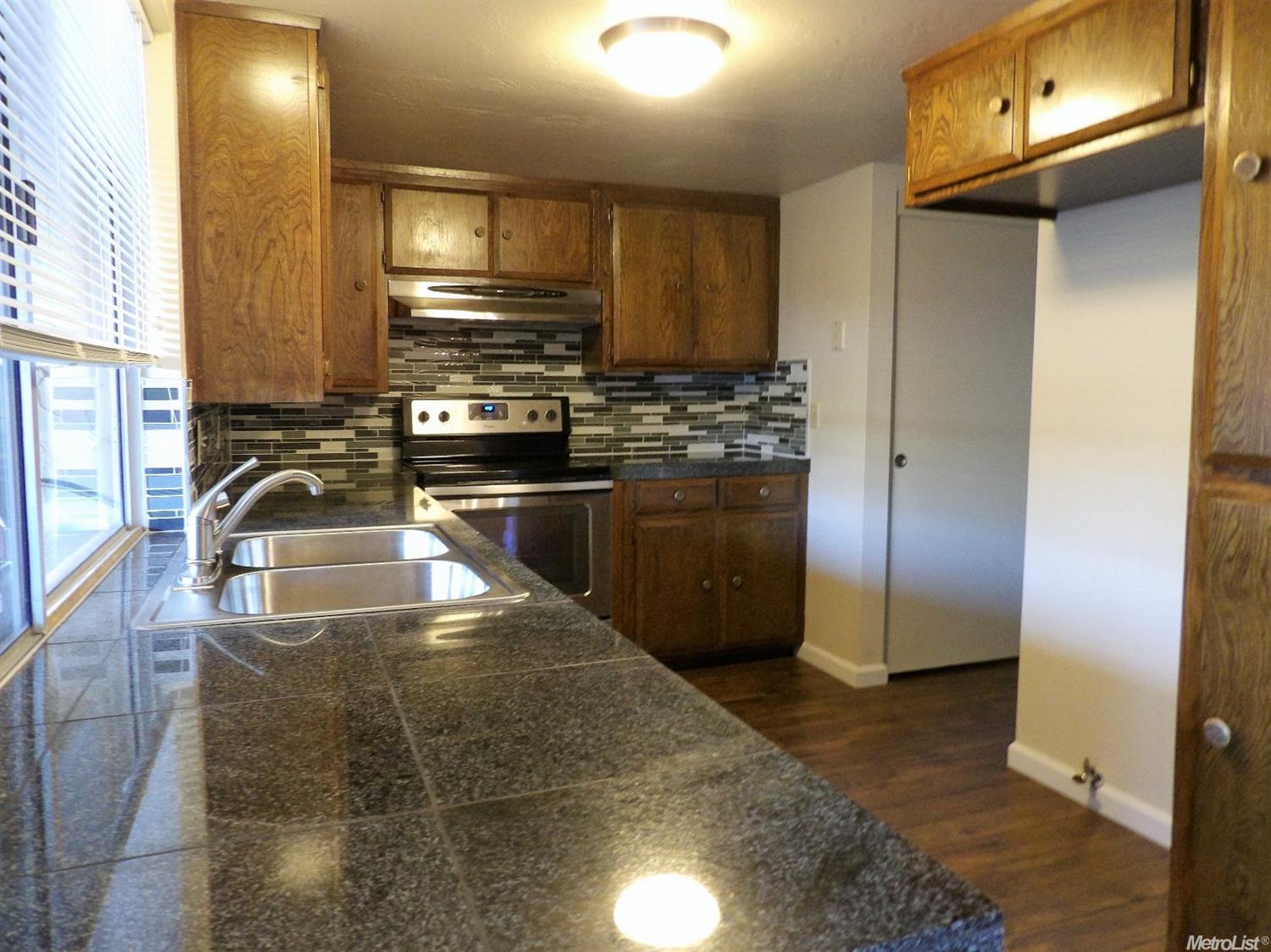 6143 Via Casitas, Carmichael, CA 95608 photo 5