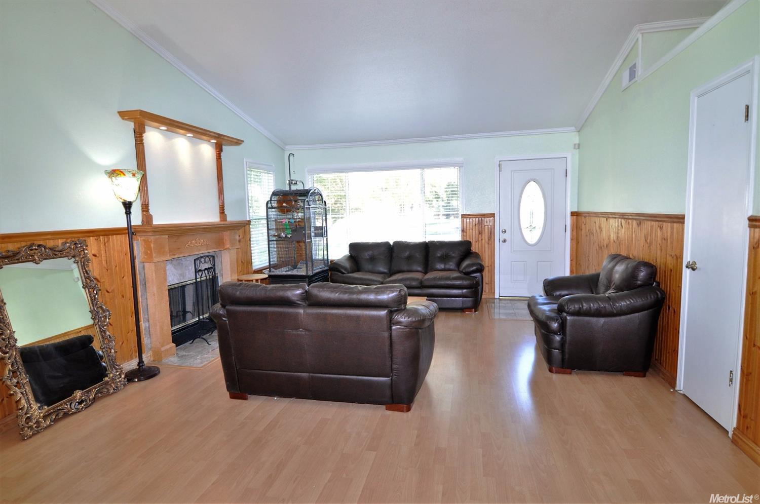 245 Gelf Ln, Modesto, CA 95357 photo 4