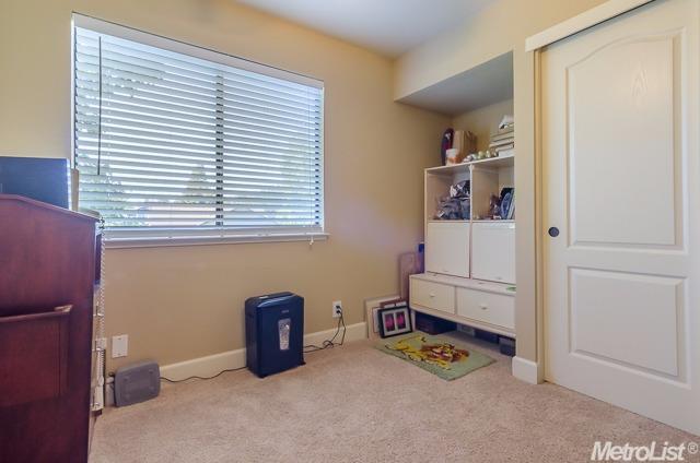 103 Soliday Ct, Folsom, CA 95630 photo 17