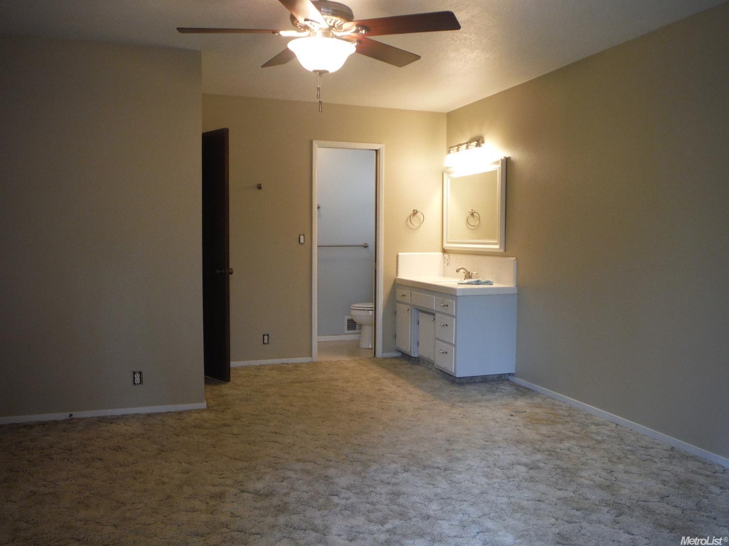 1120 Sonoma Ave, Modesto, CA 95355 photo 12