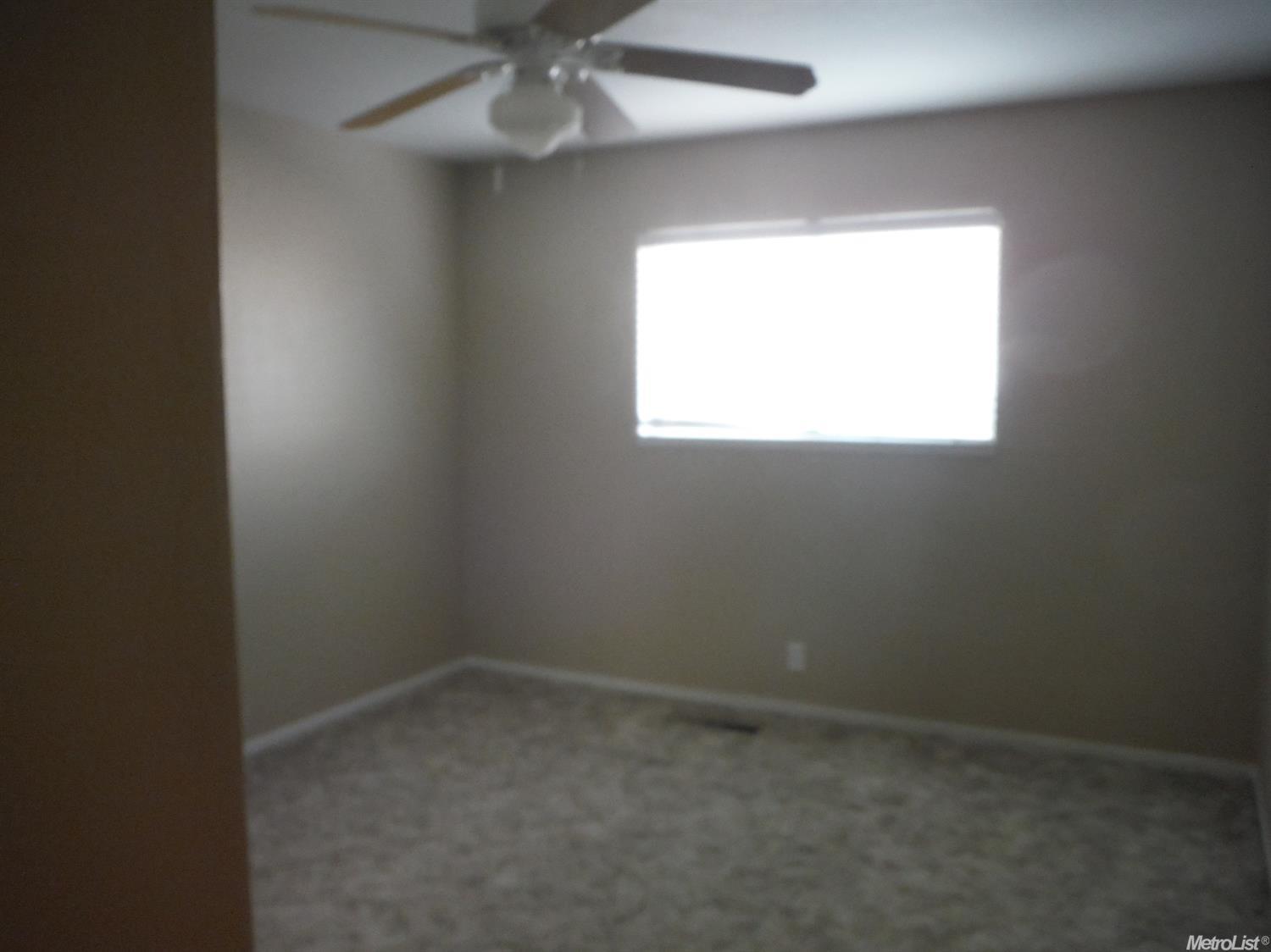 1120 Sonoma Ave, Modesto, CA 95355 photo 15